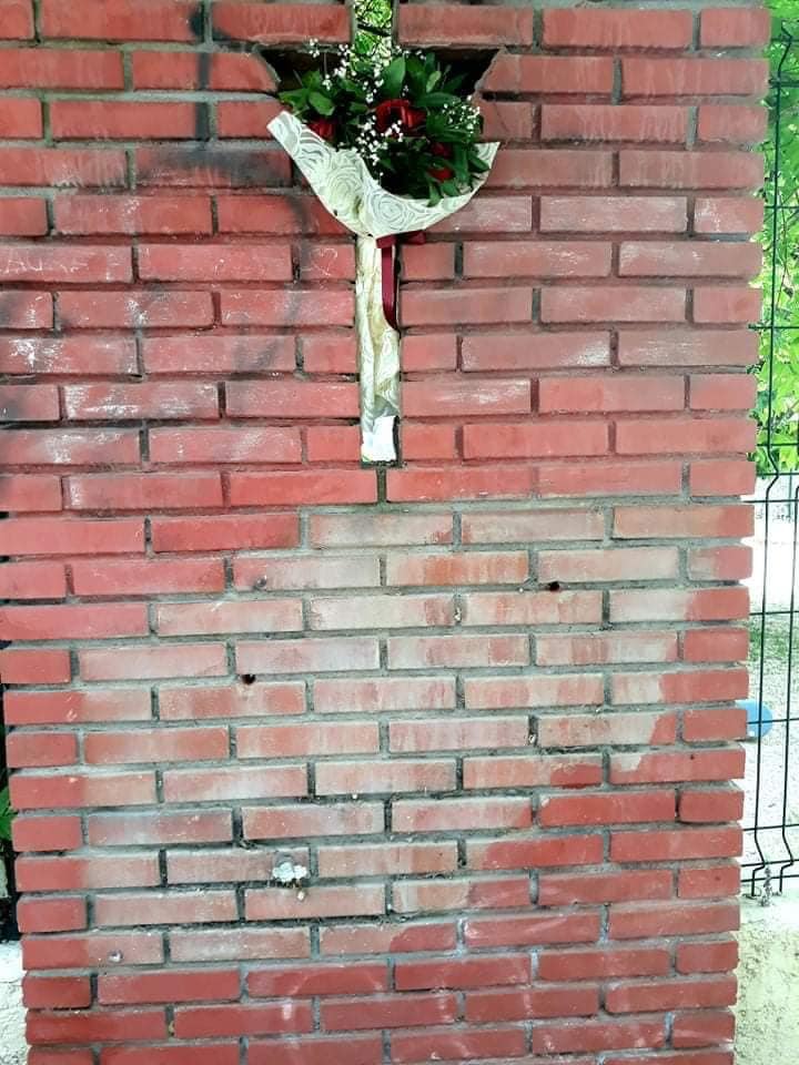 theodoros-sidiropoulos-titaβεβηλωση-μνημειου