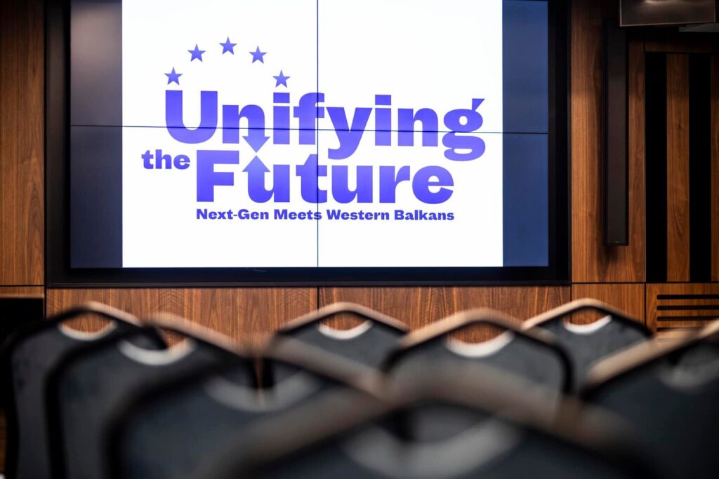 404806413 10220773908776770 6168819478356886205 n